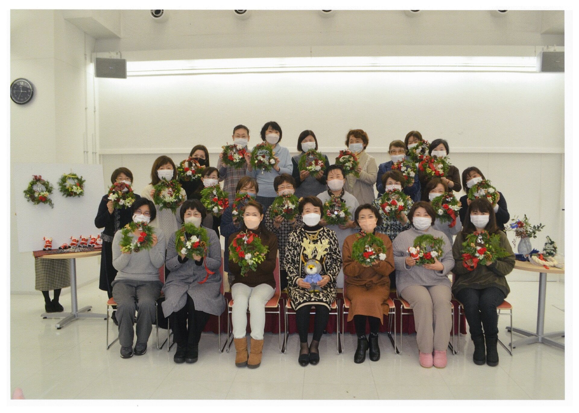 生花を使ったクリスマスリースづくり 八戸支部 いけばな小原流