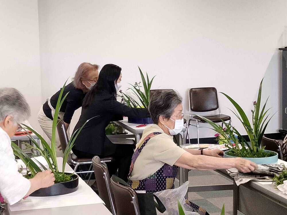 ④薊_教授者勉強会.jpg