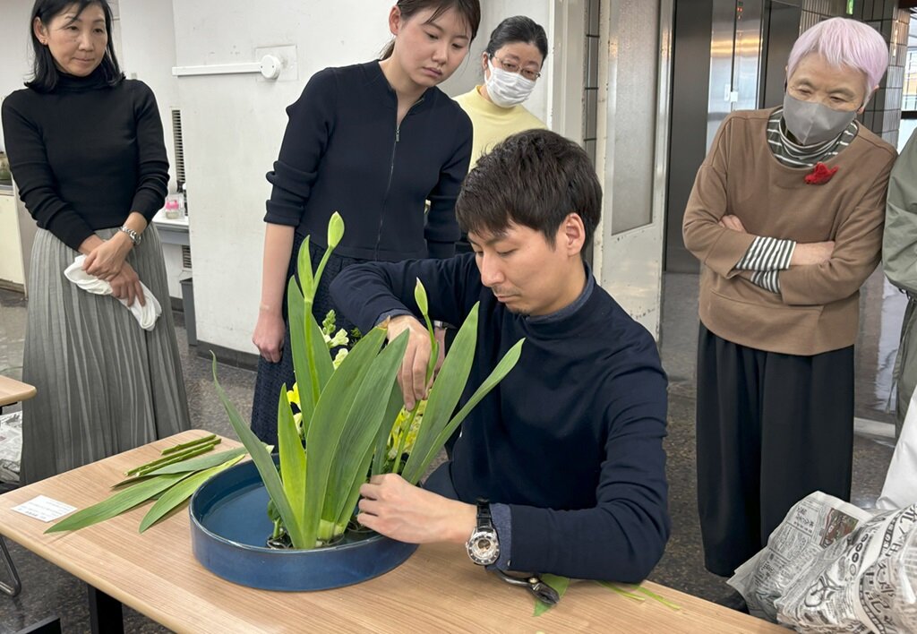 家元教場の家元指導.jpg