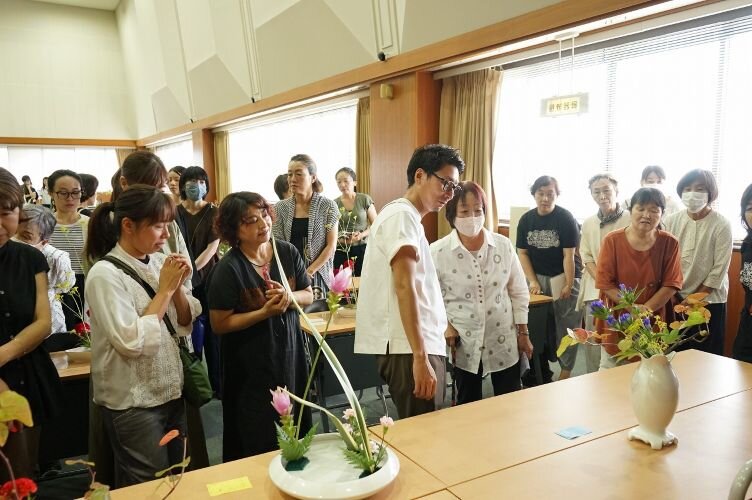 家元寸評-05 .jpg